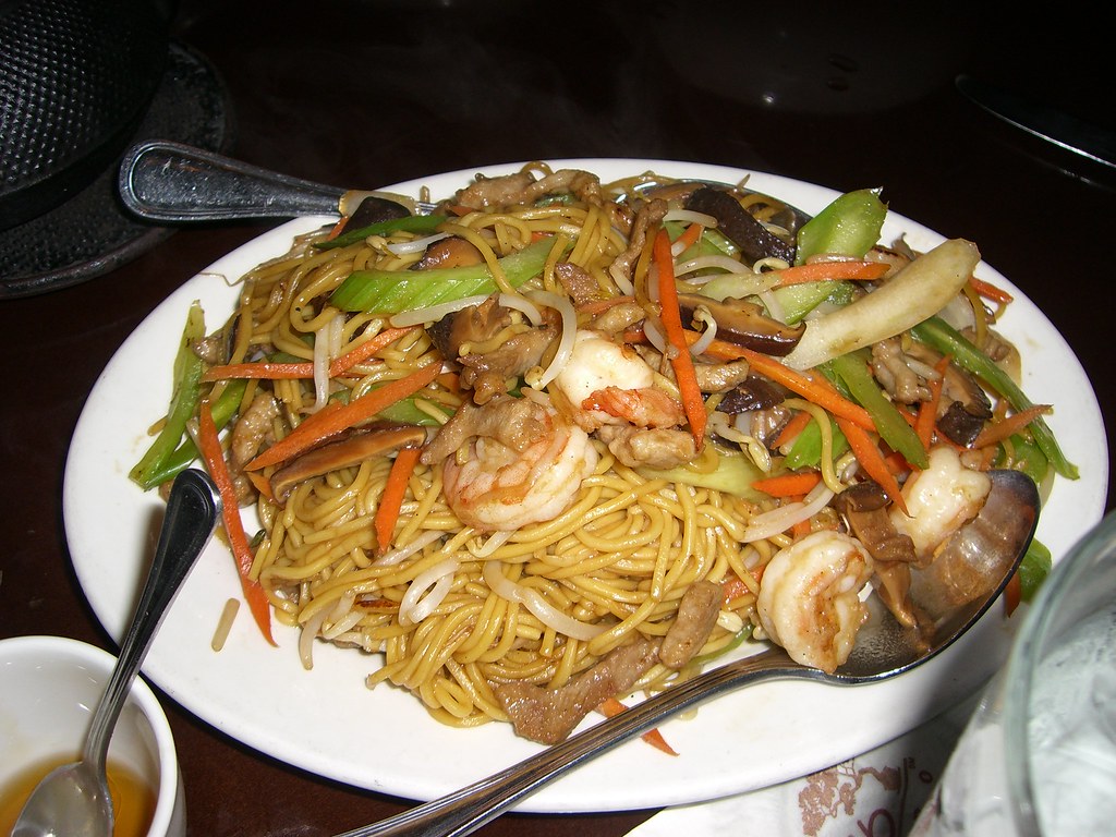 Best street-style chowmein recipe from India