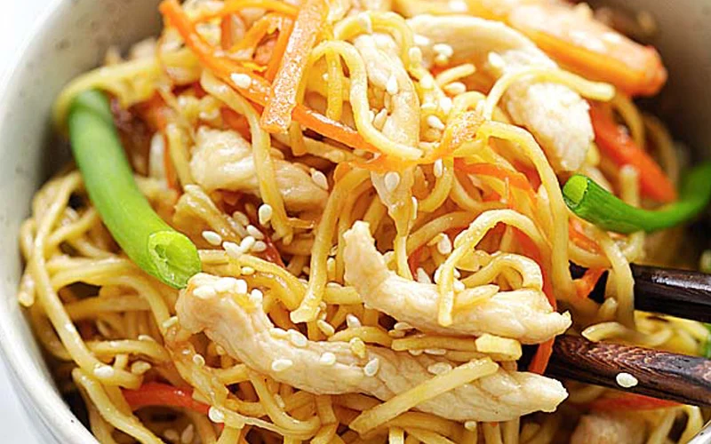 Quick and spicy Indian chowmein for dinner